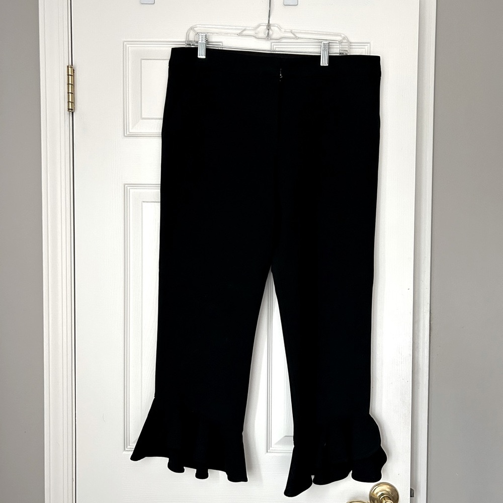 Trina turk cropped pants with flounce hem